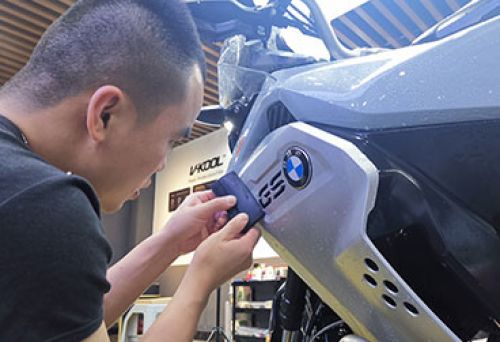 寶馬機(jī)車1250+850威固V10車衣